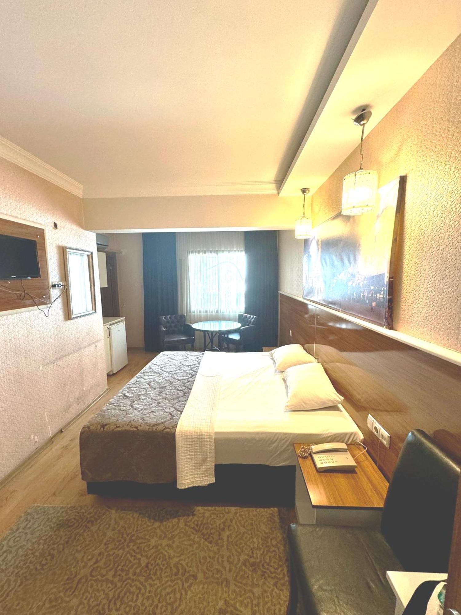 Lucid Hotel İzmir Buitenkant foto