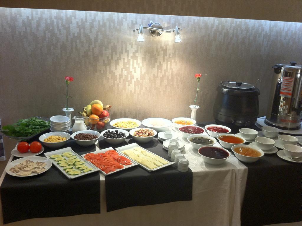 Lucid Hotel İzmir Buitenkant foto